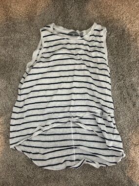 Striped Sleeveless Linen Tank Top in White and Navy